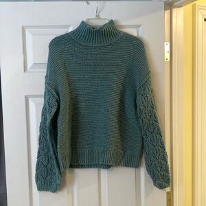 Universal Thread sea blue Medium sweater